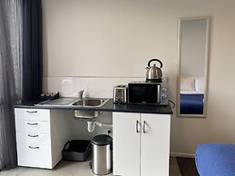 Galaxy Lake View 2 Bedrooms