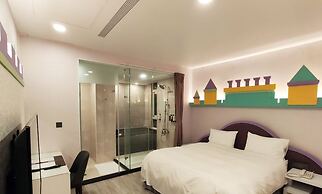 Muen Yuan Dong Hot Spring Hotel