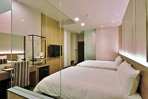 Muen Yuan Dong Hot Spring Hotel