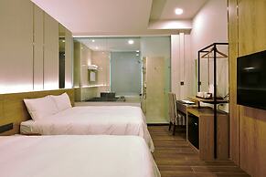 Muen Yuan Dong Hot Spring Hotel