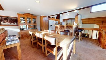 Snowcreek III 448 Pet-Friendly, Spacious and Bright, Gorgeous Meadow V