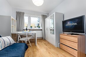 Apartment Warsaw Chmielna 116 by Renters