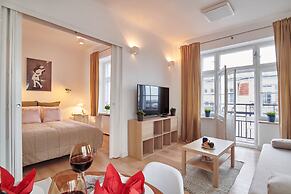 Apartment Warsaw Gorskiego by Renters