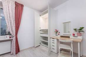 Apartment Swietokrzyska 32 by Renters