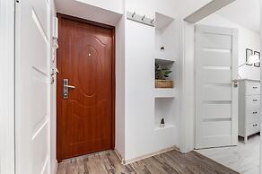 Apartment Swietokrzyska 32 by Renters