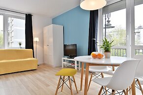 Apartment Plac Dabrowskiego 7