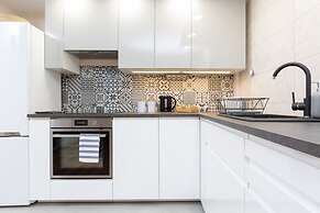 Apartment Warsaw Krolewska by Renters