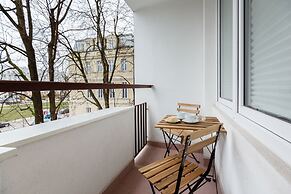 Apartment Warsaw Krolewska by Renters