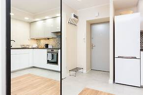 Apartment Warsaw Krolewska by Renters