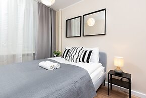 Apartment Warsaw Krolewska by Renters
