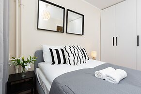 Apartment Warsaw Krolewska by Renters
