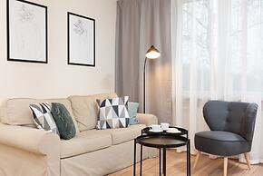 Apartment Warsaw Krolewska by Renters