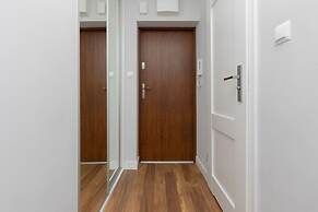 Apartment City Center Zlota by Renters