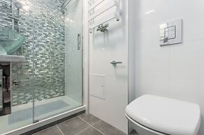 Apartment City Center Zlota by Renters