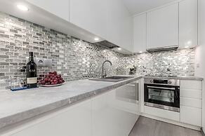 Apartment City Center Zlota by Renters