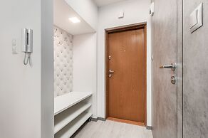 Apartment City Center Zlota by Renters