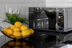 Apartment City Center Zlota by Renters