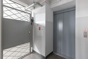 Apartment City Center Zlota by Renters