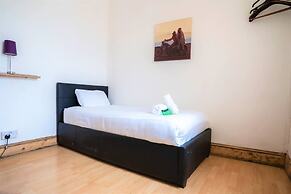 Charming 4-bed, Pet Friendly House in Liverpool