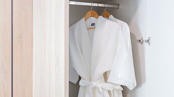 B2 Huai Khwang Premier Hotel