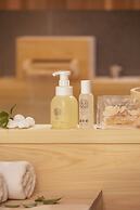 Tomonoya Hotel & Ryokan Gyeongju