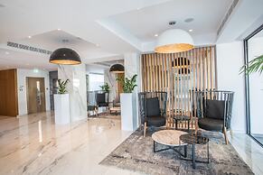 The Blue Ivy Hotel and Suites