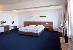 Hotel Schloss Berg