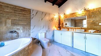 Serenity Villa Retreat in Corfu Close to Resort