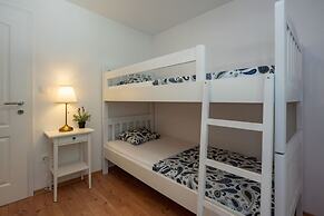 Mobile Home Rock Samphire 2