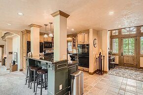 Keystone Gulch 1688 5 Bedroom Estate by RedAwning