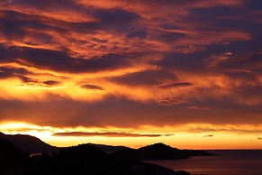 Art Apartment Nearby the sea