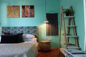 Art Apartment Nearby the sea