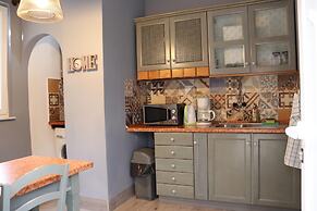 Art Apartment Nearby the sea