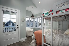 Hook, Wine, & Sinker