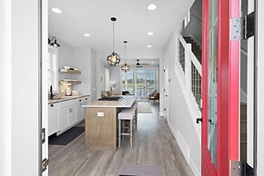 Hook, Wine, & Sinker