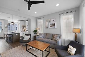 Hook, Wine, & Sinker