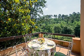 Villa La Bruscola by Mmega