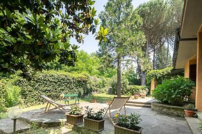 Villa La Bruscola by Mmega