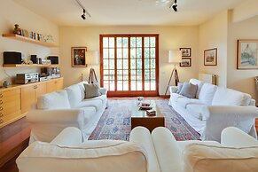 Villa La Bruscola by Mmega