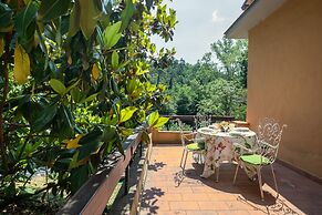 Villa La Bruscola by Mmega