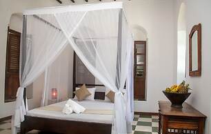 The Manor House by Sansi