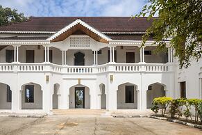 The Manor House by Sansi