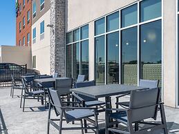 Holiday Inn Express And Suites Watertown by IHG