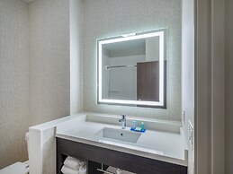 Holiday Inn Express And Suites Watertown by IHG