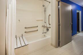 Holiday Inn Express And Suites Watertown by IHG