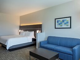 Holiday Inn Express And Suites Watertown by IHG