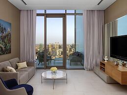 SLS Dubai Hotel & Residences