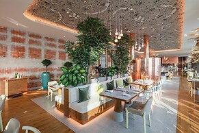 SLS Dubai Hotel & Residences
