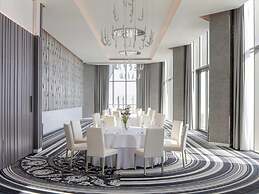 SLS Dubai Hotel & Residences