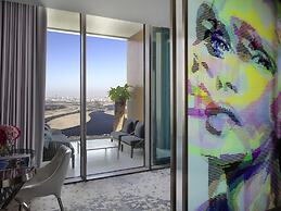 SLS Dubai Hotel & Residences